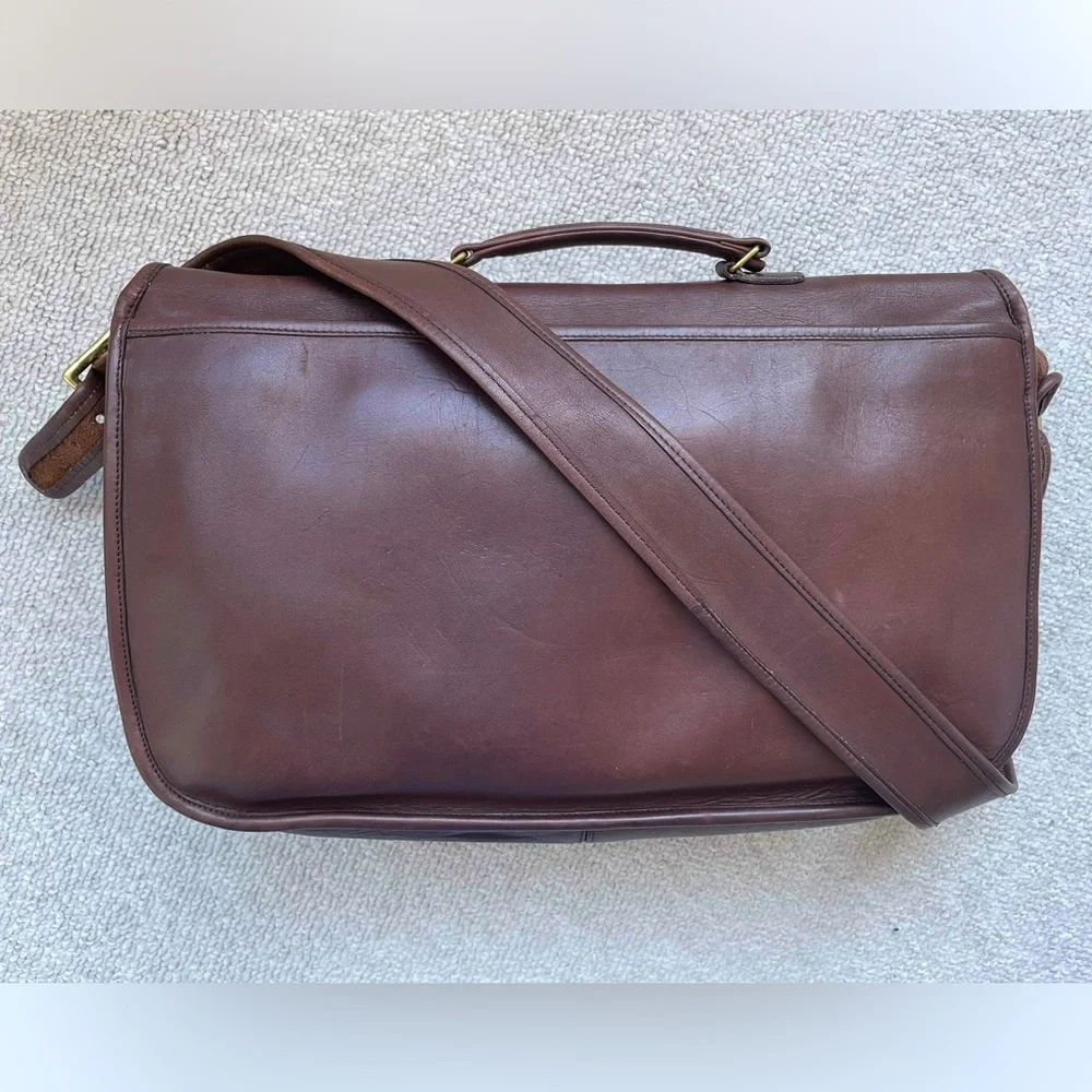 Vintage 80s Coach Musette Bag, Mocha - Picture 3 of 16